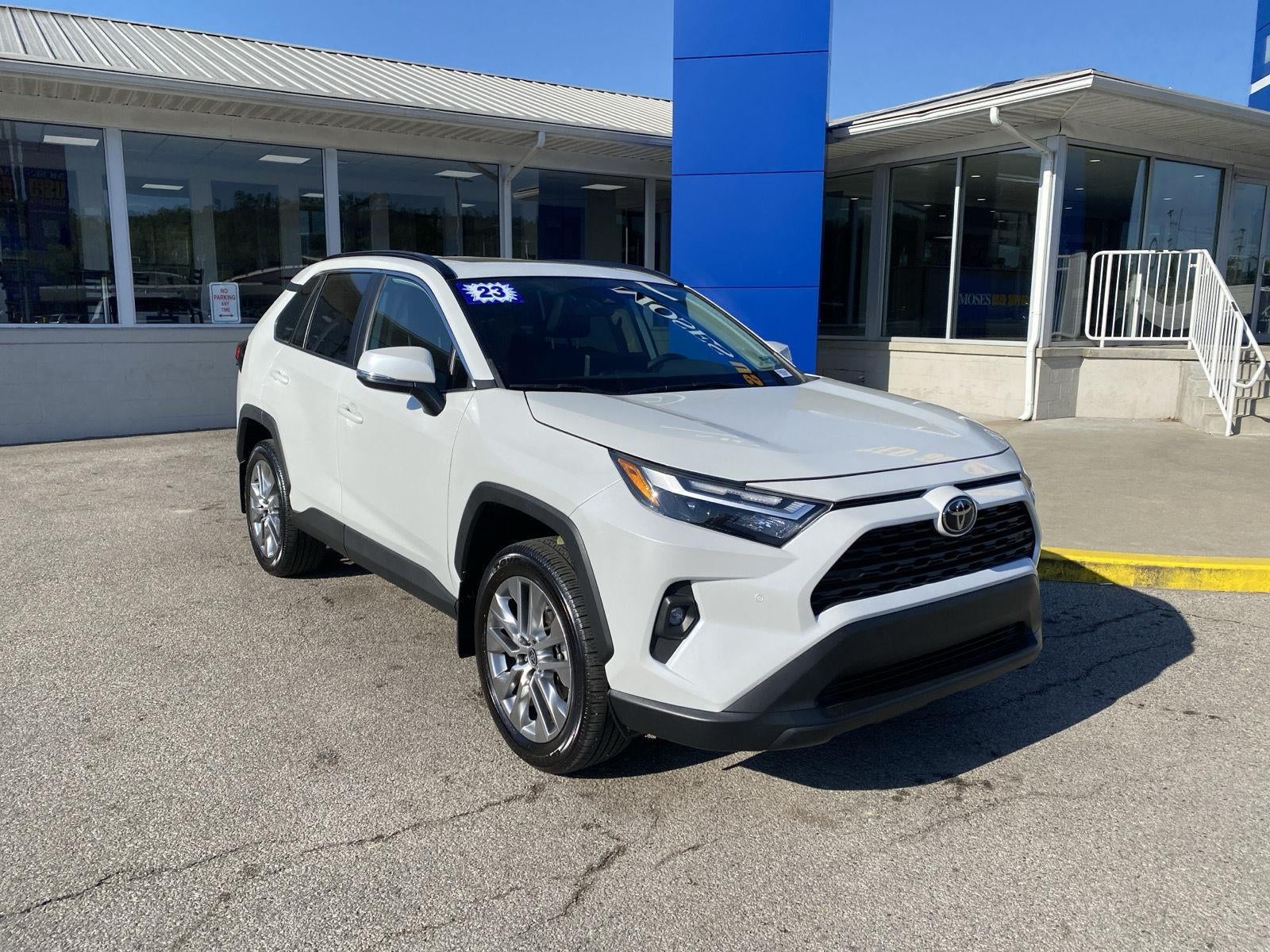 2023 Toyota RAV4 XLE Premium