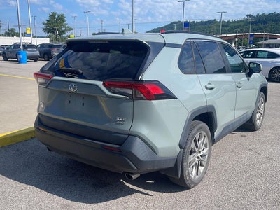 2021 Toyota RAV4 XLE Premium