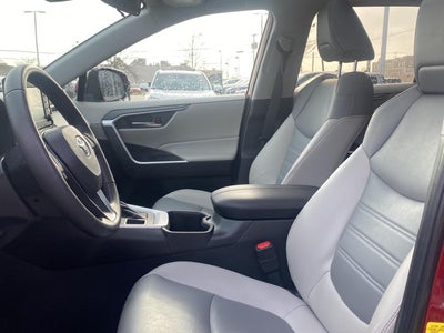2022 Toyota RAV4 XLE Premium
