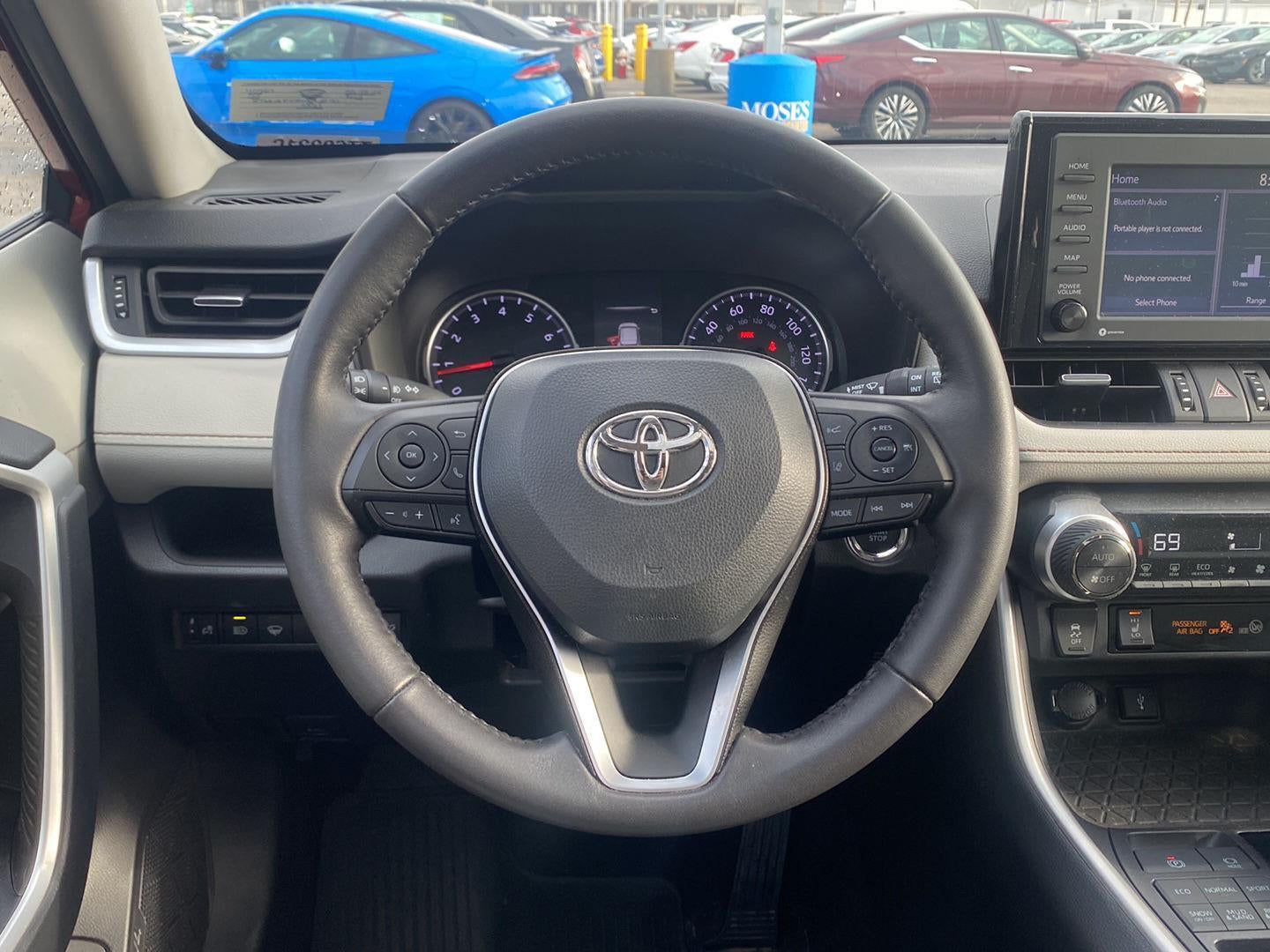 2022 Toyota RAV4 XLE Premium