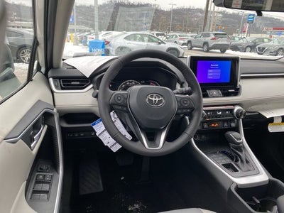 2025 Toyota RAV4 XLE Premium