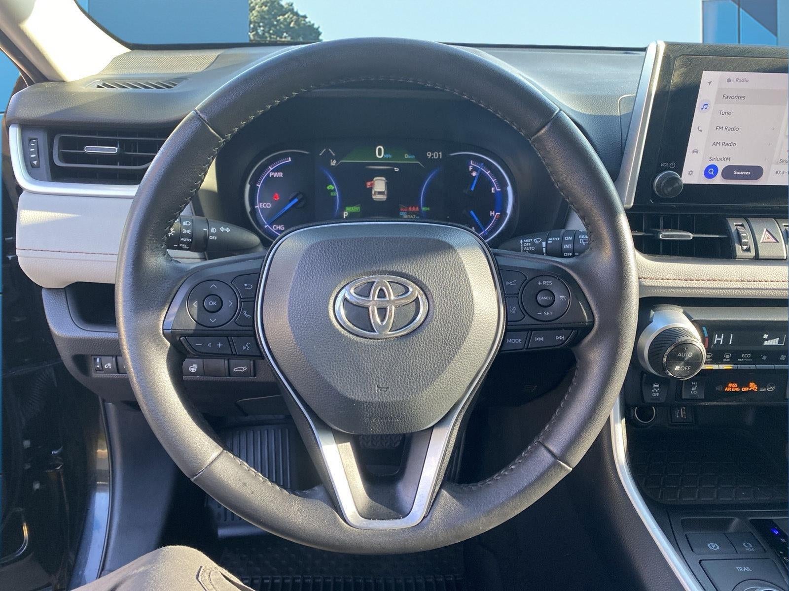 2025 Toyota RAV4 Hybrid XLE Premium