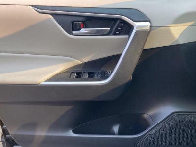 2025 Toyota Rav4 Hybrid XLE Premium