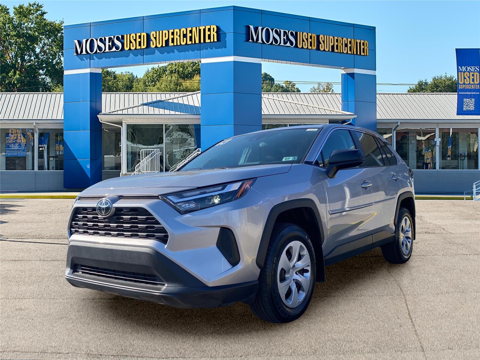 2024 Toyota RAV4 LE