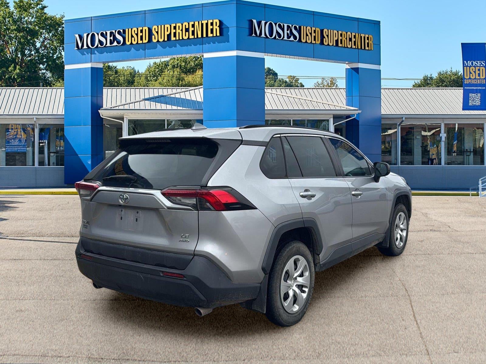 2019 Toyota RAV4 LE