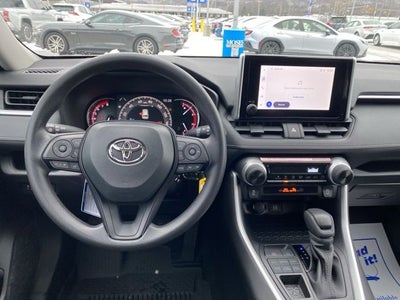 2025 Toyota RAV4 LE