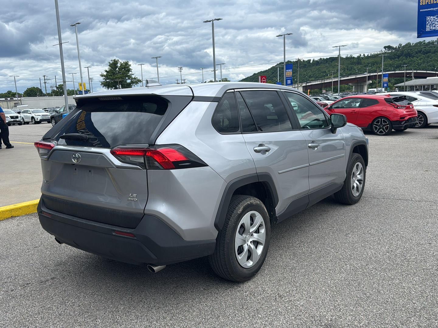 2024 Toyota RAV4 LE AWD