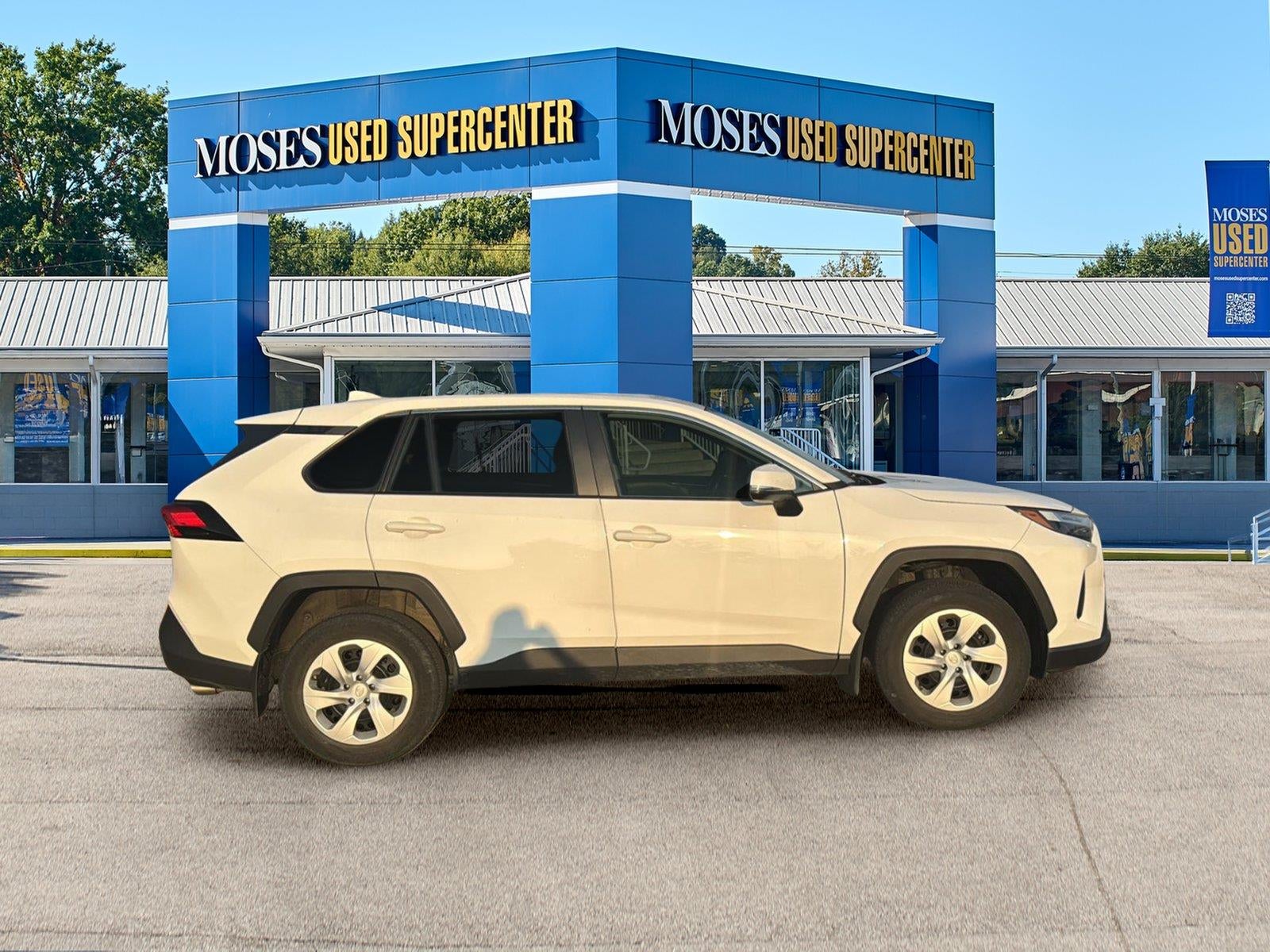 2023 Toyota Rav4 LE