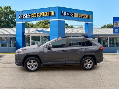 2022 Toyota RAV4 XLE
