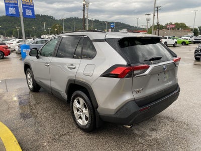 2020 Toyota RAV4 Hybrid XLE