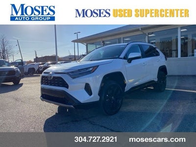 2024 Toyota RAV4 Hybrid SE