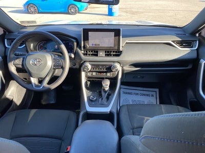 2024 Toyota RAV4 Hybrid SE