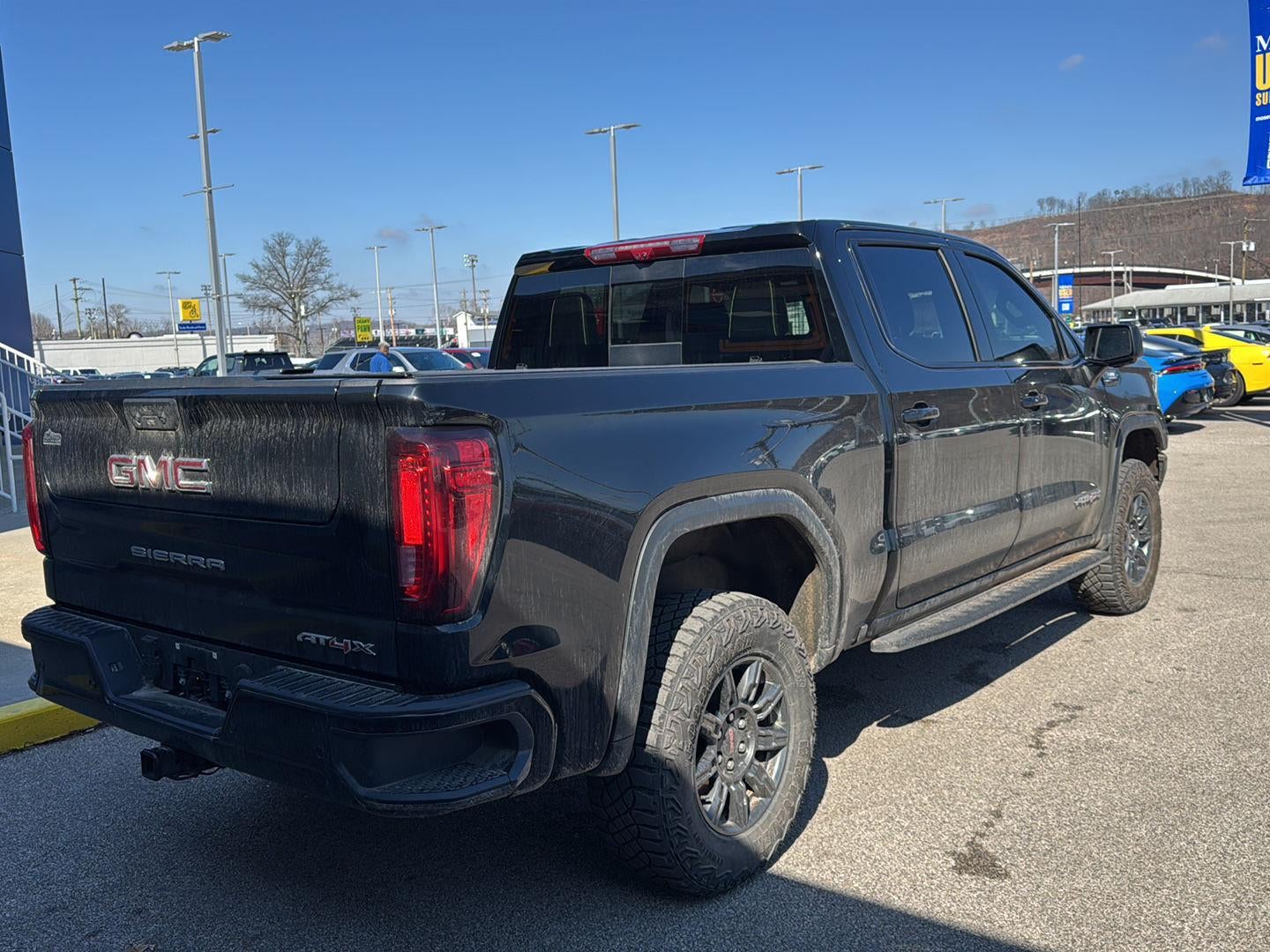 2025 GMC Sierra 1500 AT4X