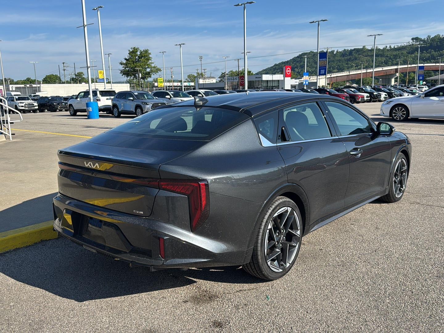 2025 Kia K4 GT-Line
