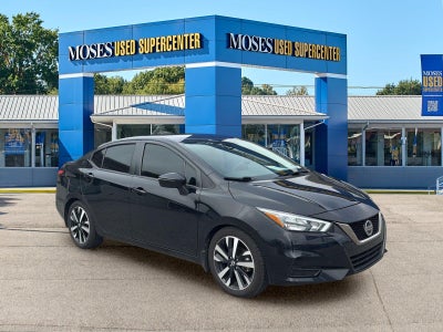 2022 Nissan Versa SR