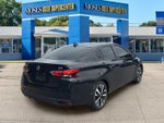 2022 Nissan Versa SR