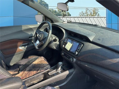 2022 Nissan Kicks SR