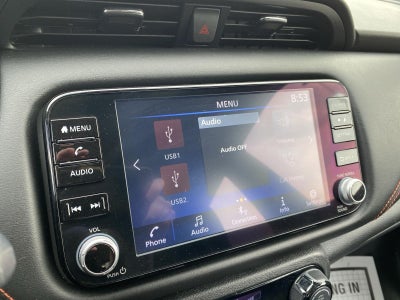 2023 Nissan Kicks SR