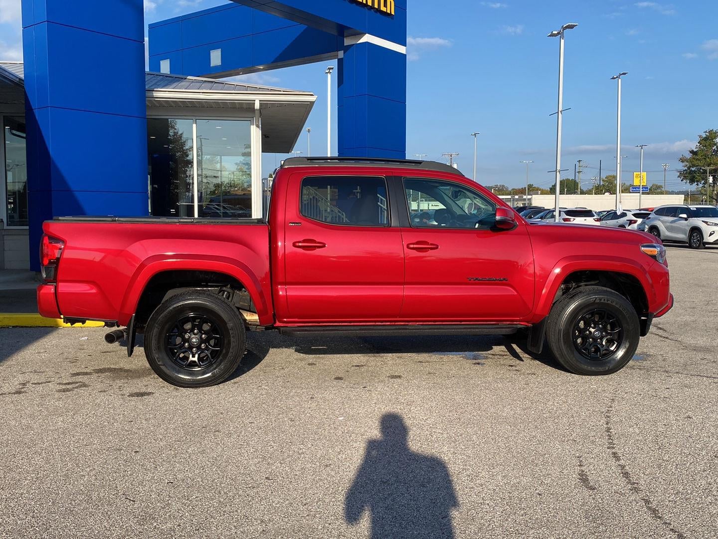 2022 Toyota Tacoma SR5 V6