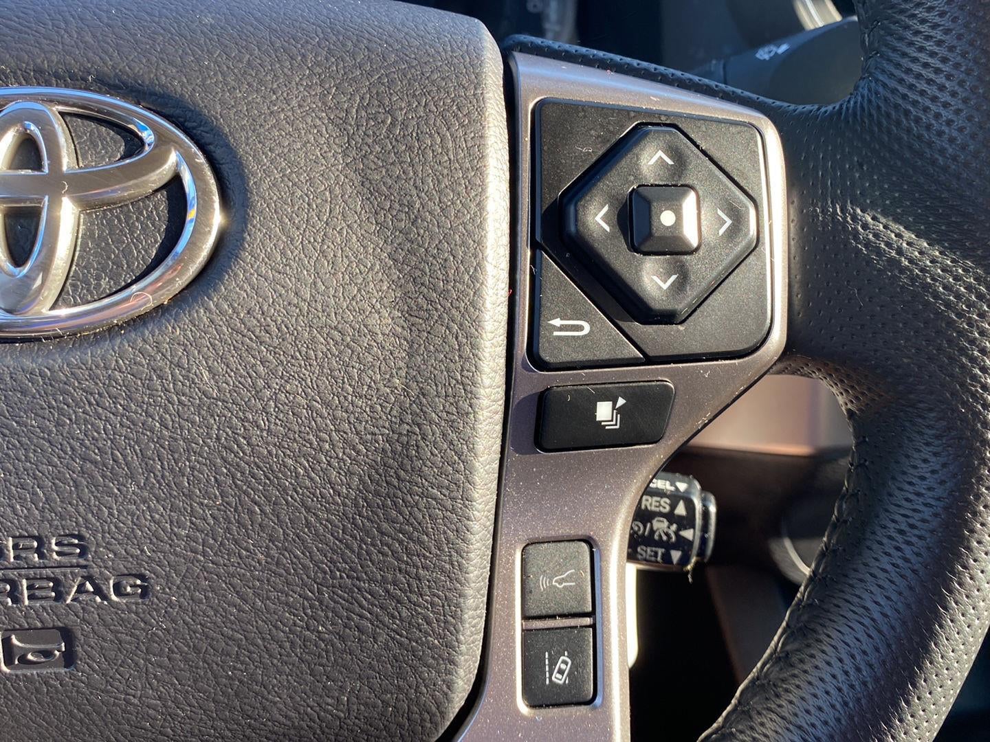 2022 Toyota Tacoma SR5 V6