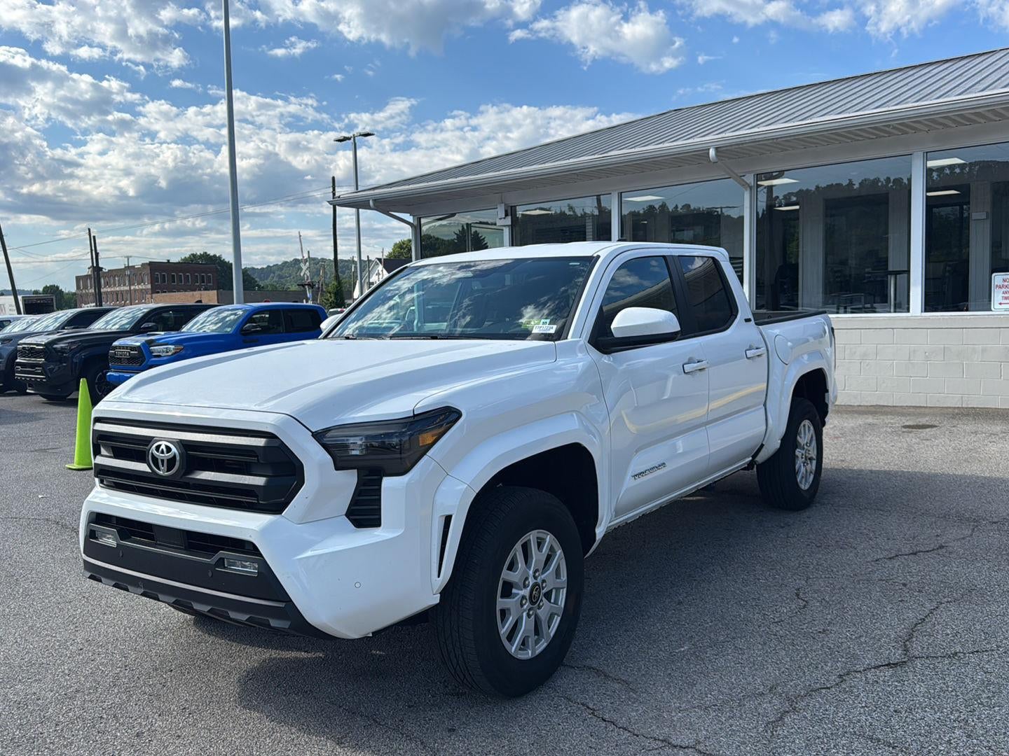 2024 Toyota Tacoma SR5