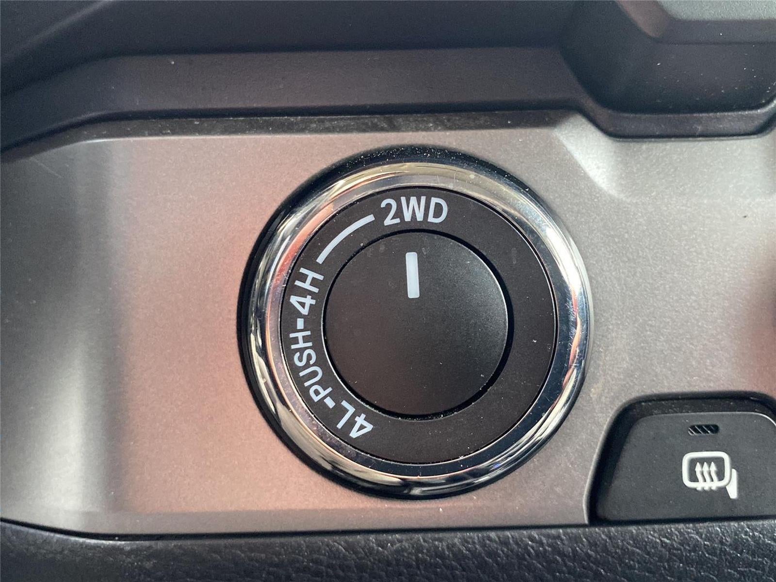 2022 Toyota Tacoma SR V6