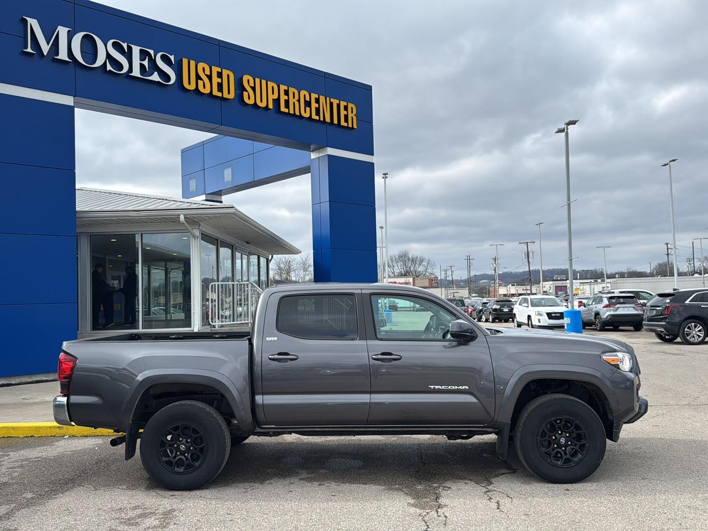 2022 Toyota Tacoma SR5 V6
