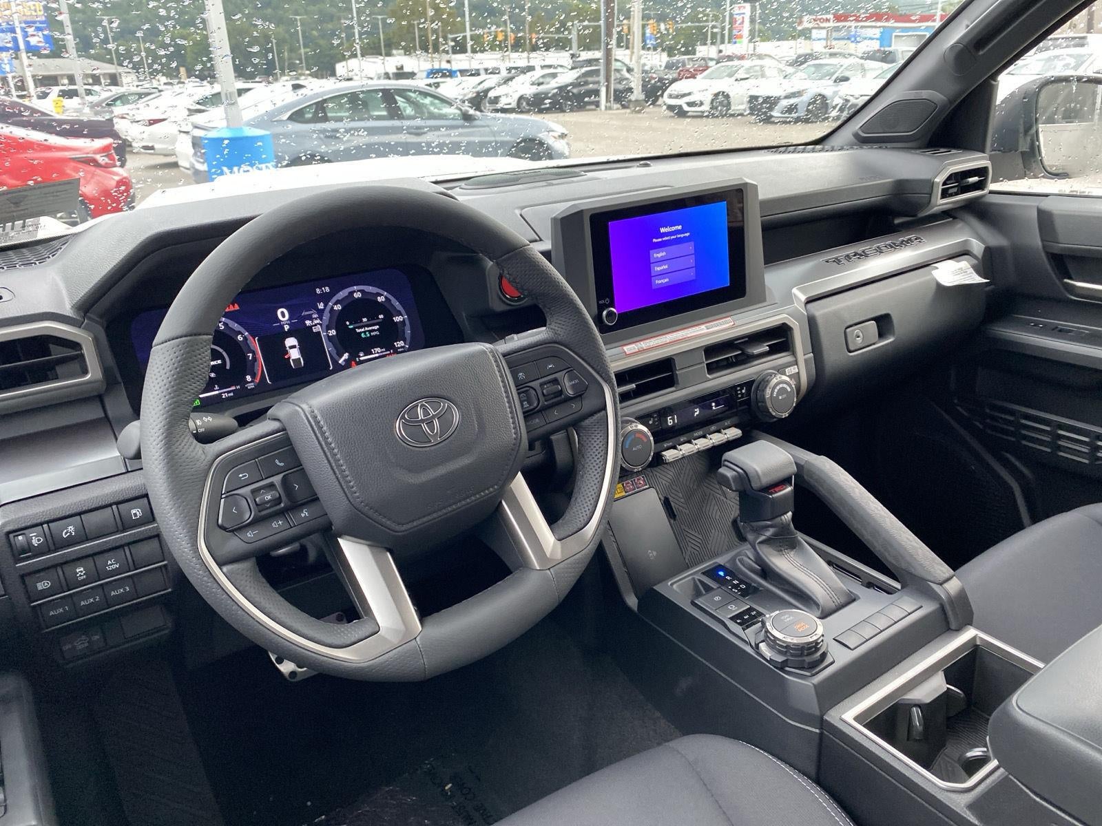 2025 Toyota Tacoma TRD Sport HV