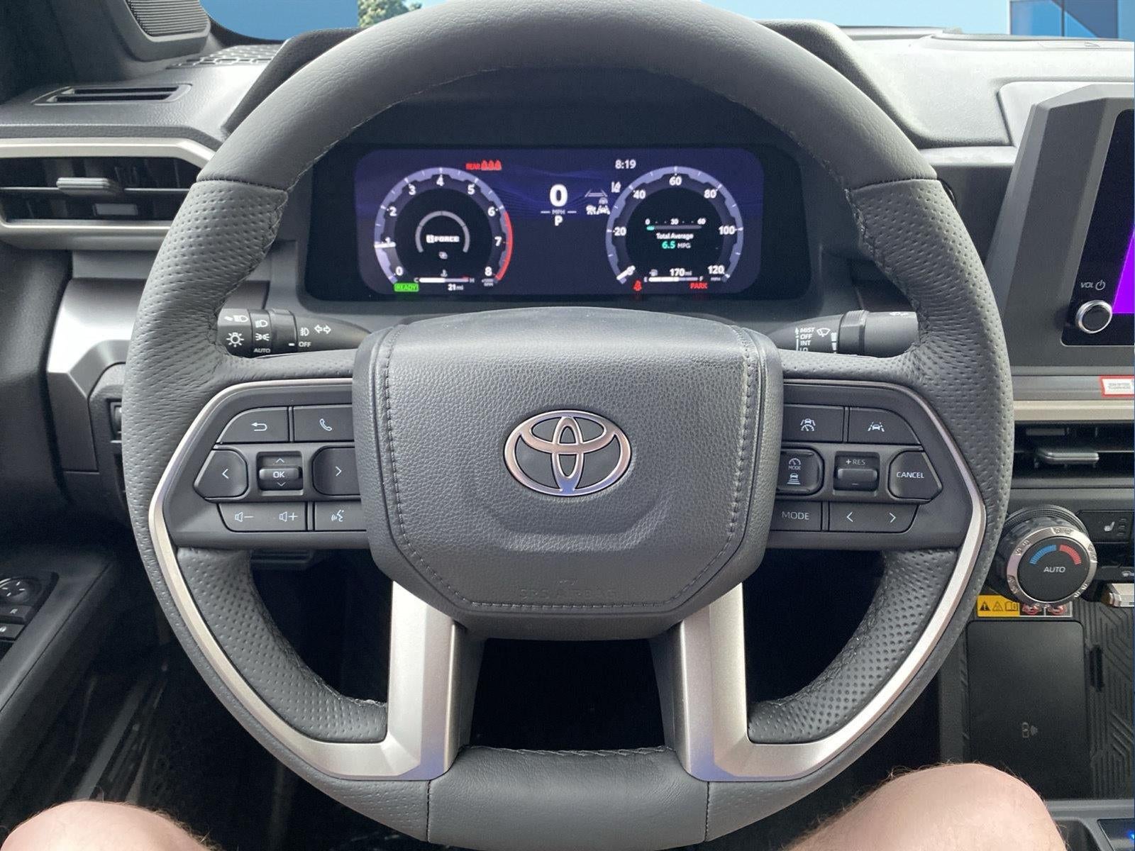2025 Toyota Tacoma TRD Sport HV