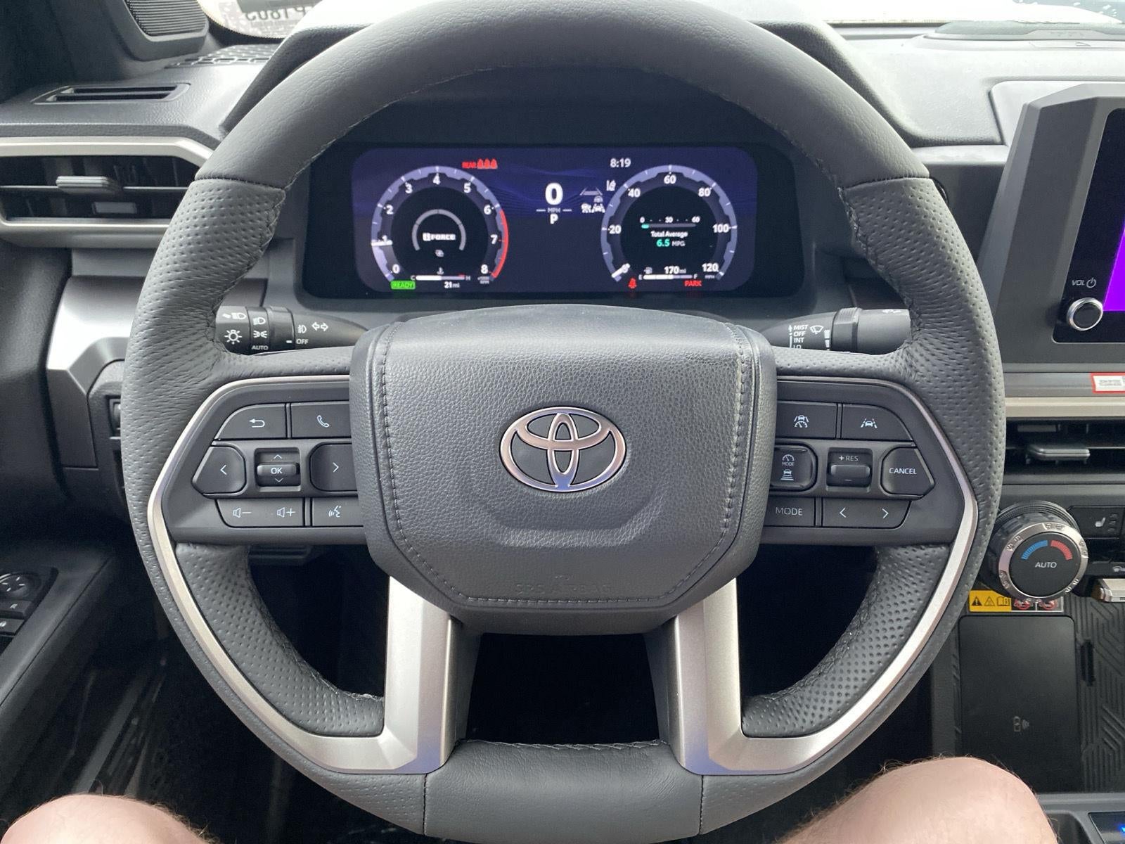 2025 Toyota Tacoma TRD Sport HV