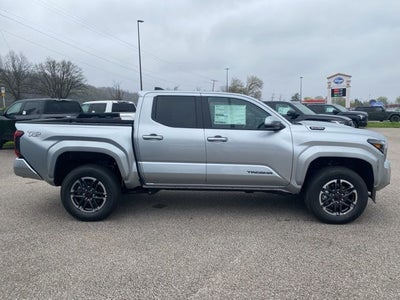2025 Toyota Tacoma Hybrid TRD Sport