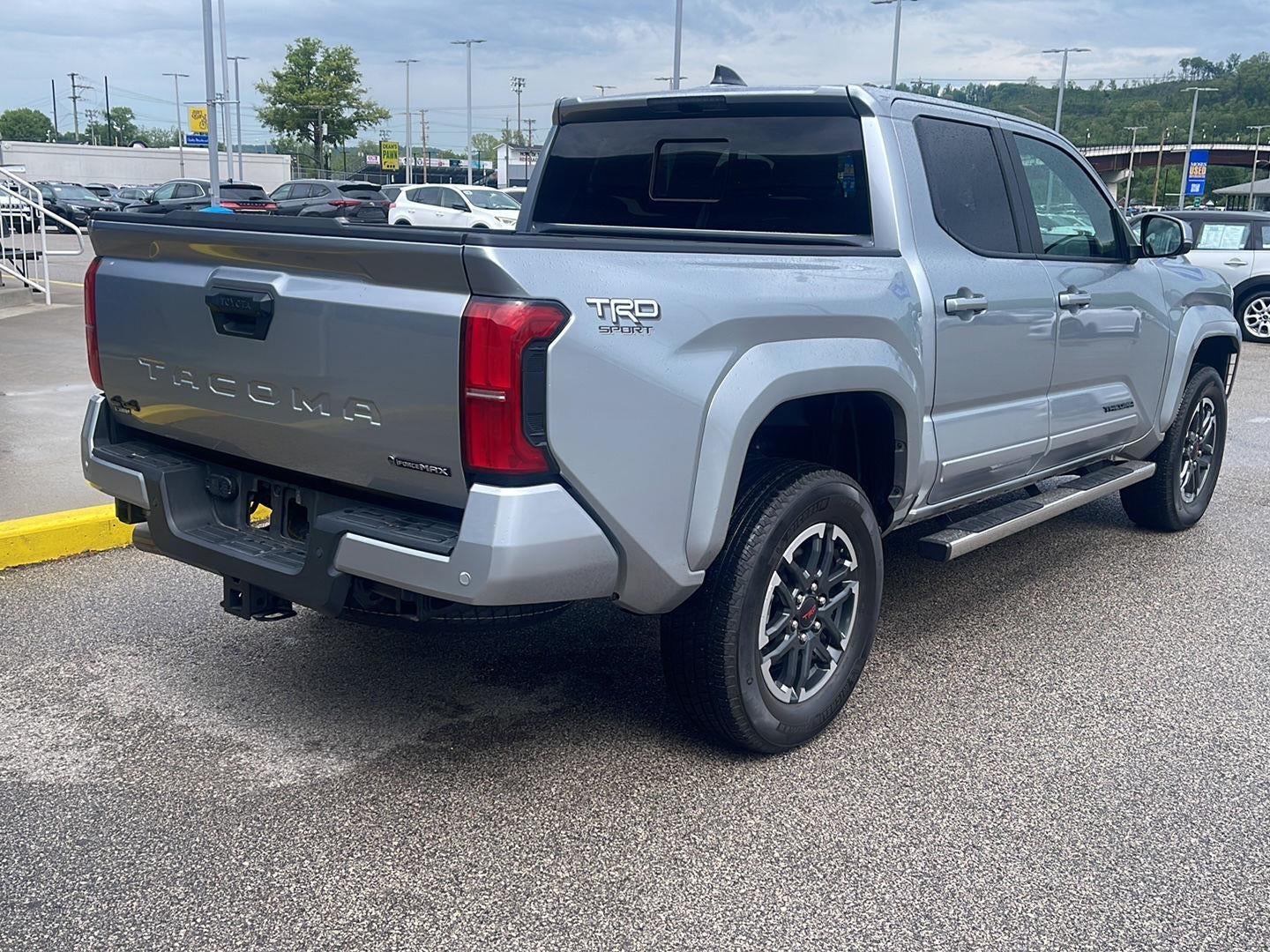 2025 Toyota Tacoma TRD Sport HV