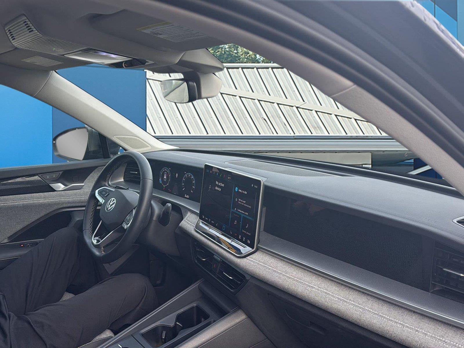 2025 Volkswagen TIGUAN SUV