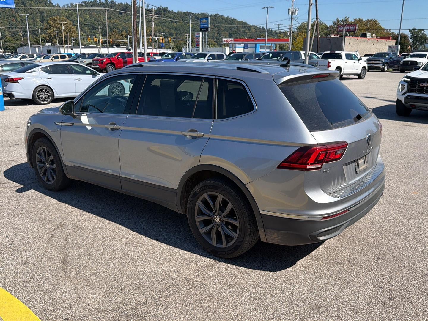 2024 Volkswagen Tiguan SE