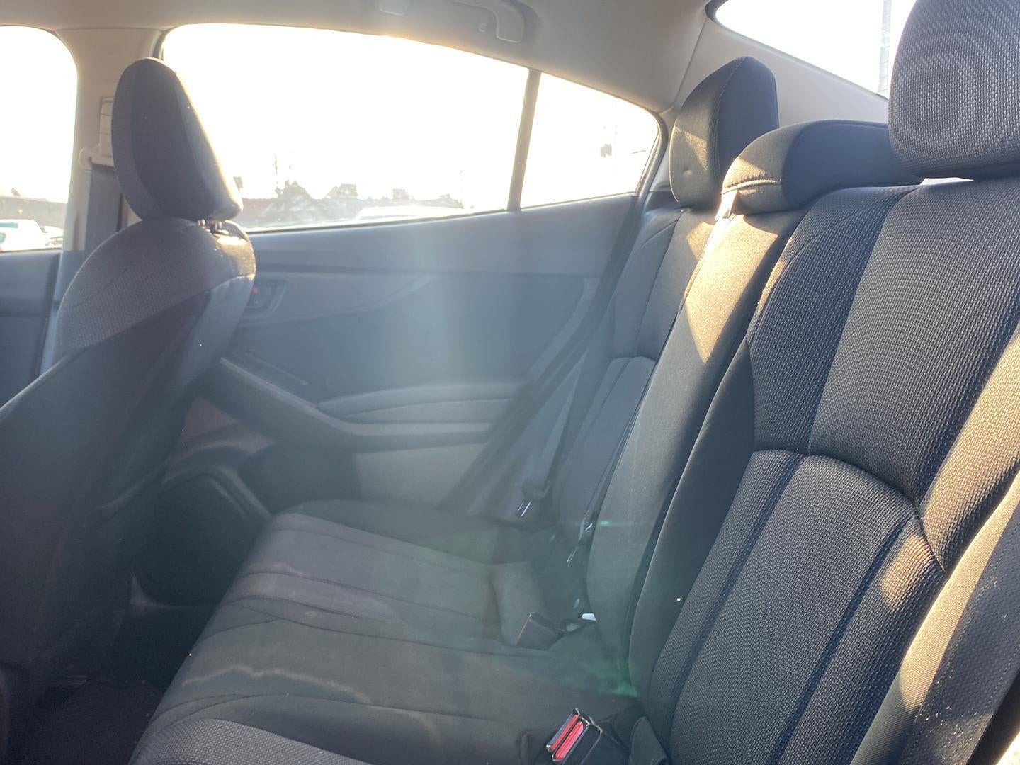 2019 Subaru Impreza 2.0i