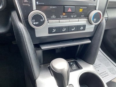 2014 Toyota Camry SE