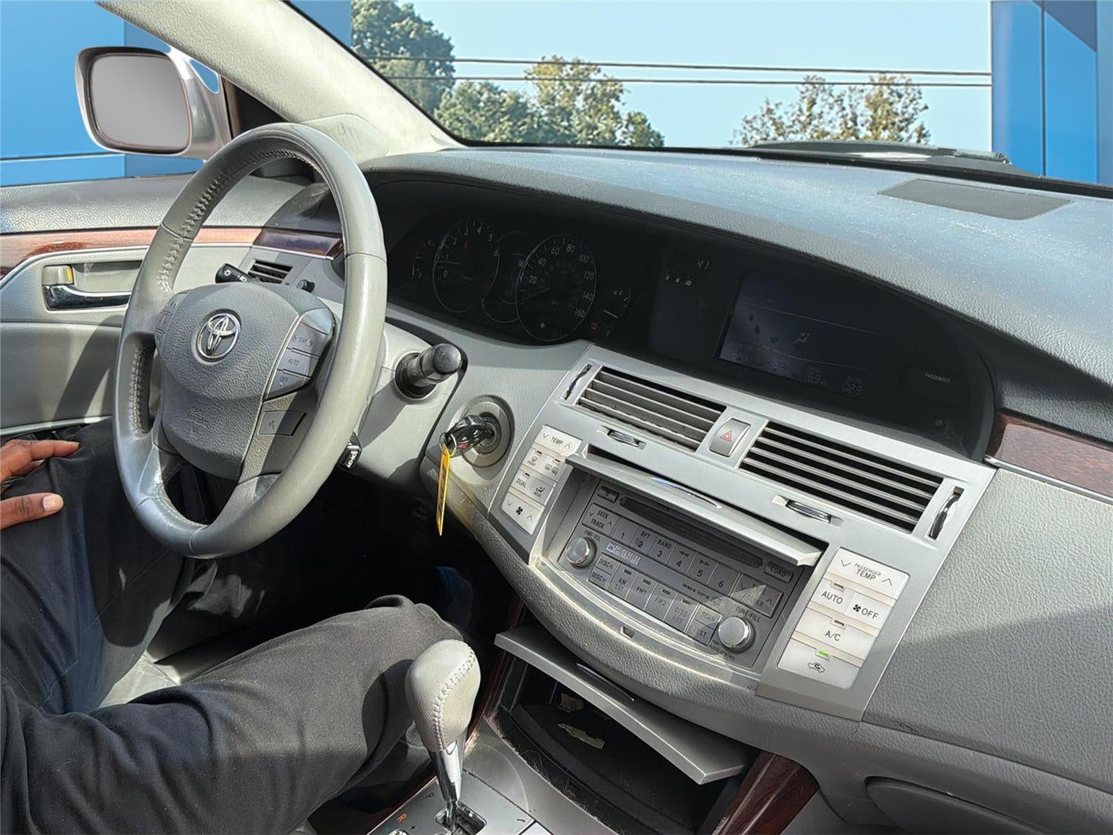 2008 Toyota Avalon XLS