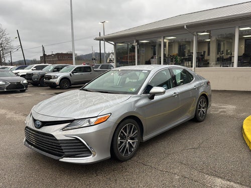 2024 Toyota Camry Hybrid XLE