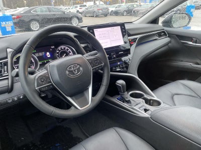 2024 Toyota Camry Hybrid XLE