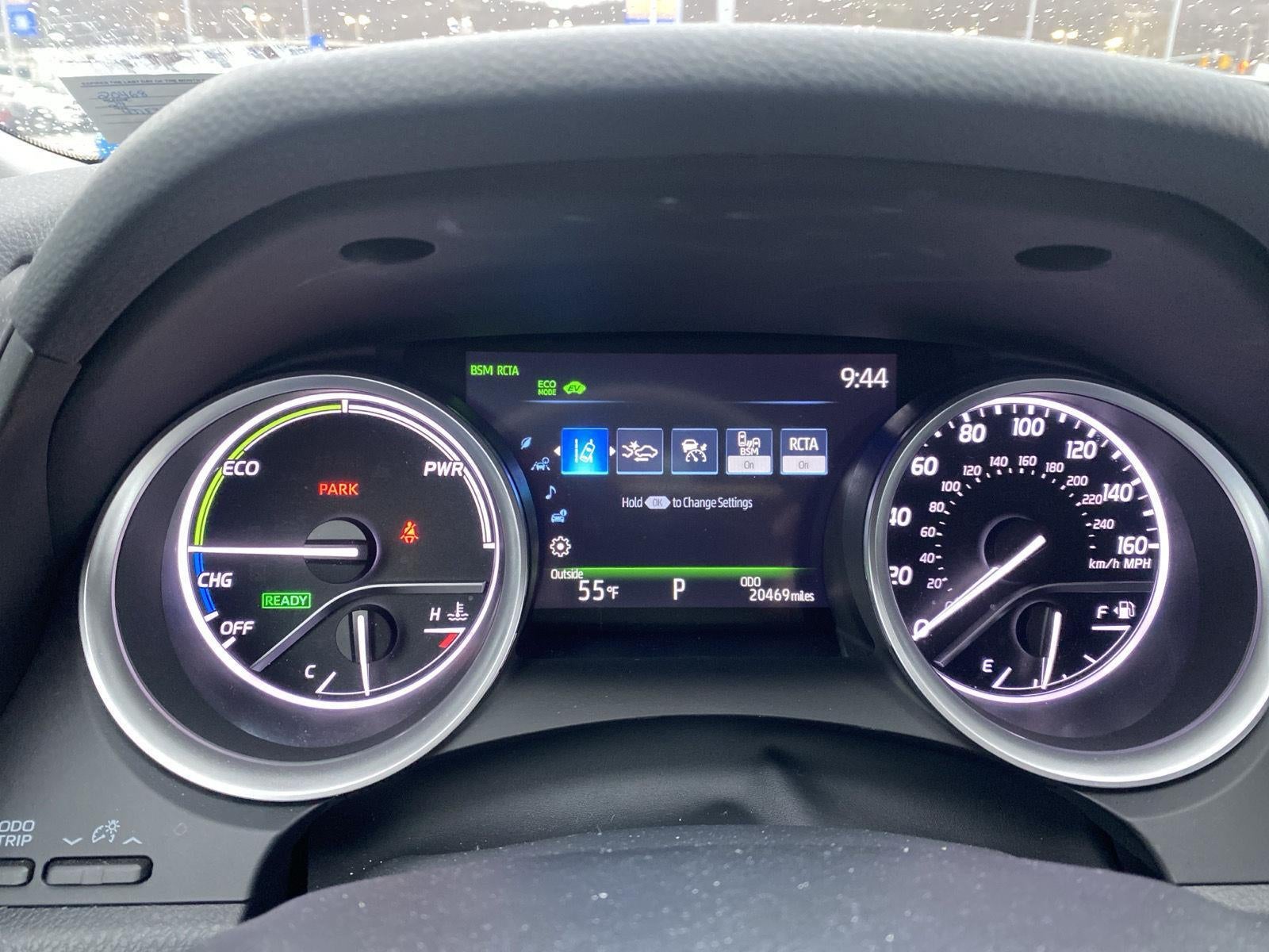 2024 Toyota Camry Hybrid XLE