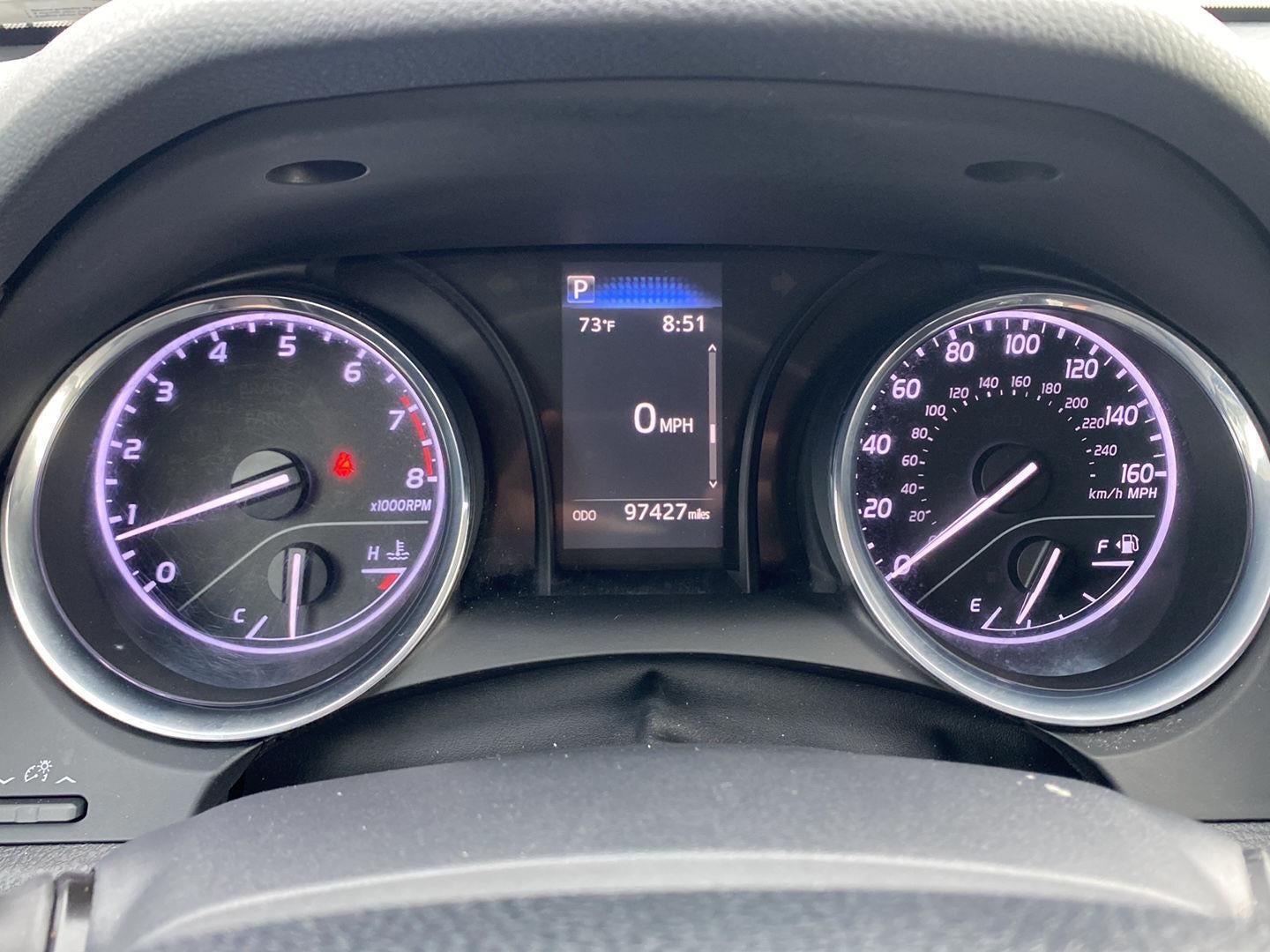 2020 Toyota Camry SE