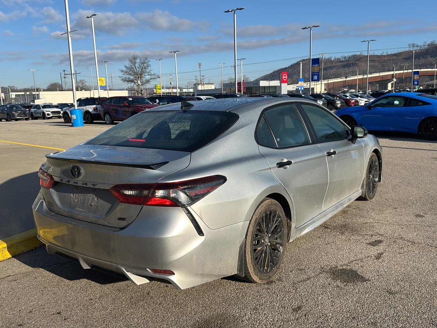 2022 Toyota Camry Hybrid SE Nightshade