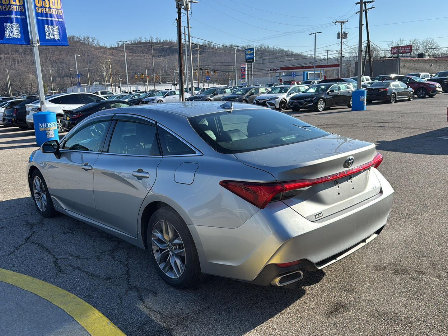 2020 Toyota Avalon XLE