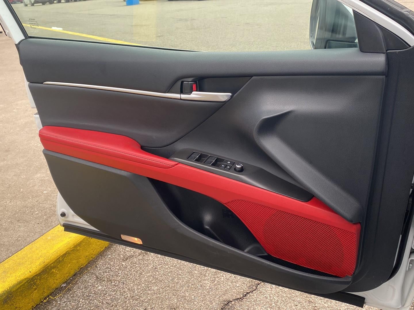 2023 Toyota Camry Hybrid XSE