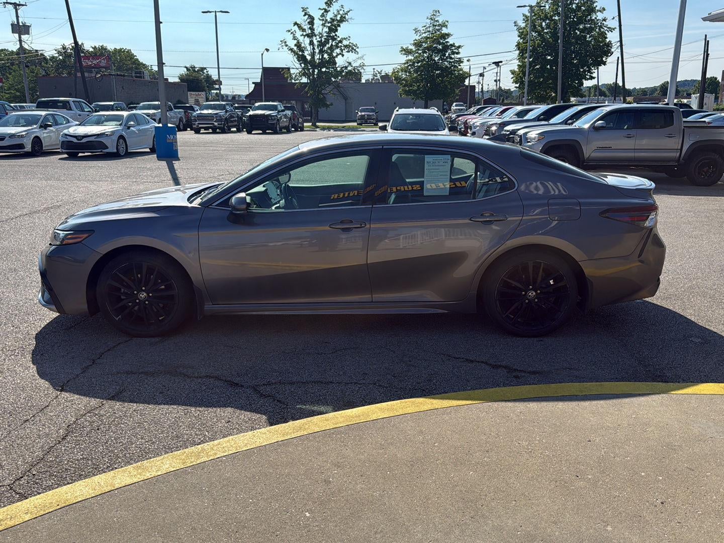 2023 Toyota CAMRY SEDAN