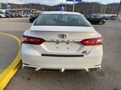 2020 Toyota Camry SE