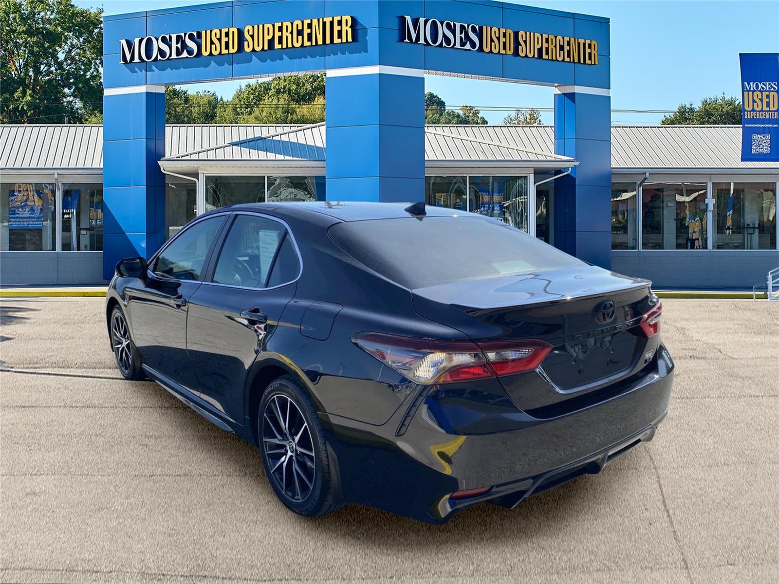 2023 Toyota Camry SE