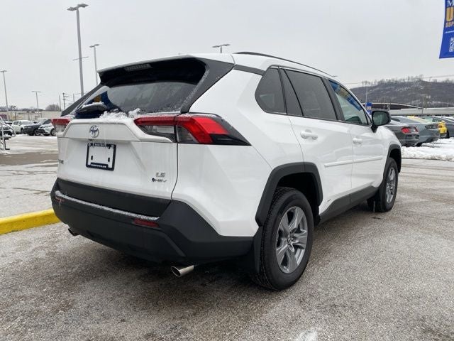 2025 Toyota RAV4 Hybrid LE