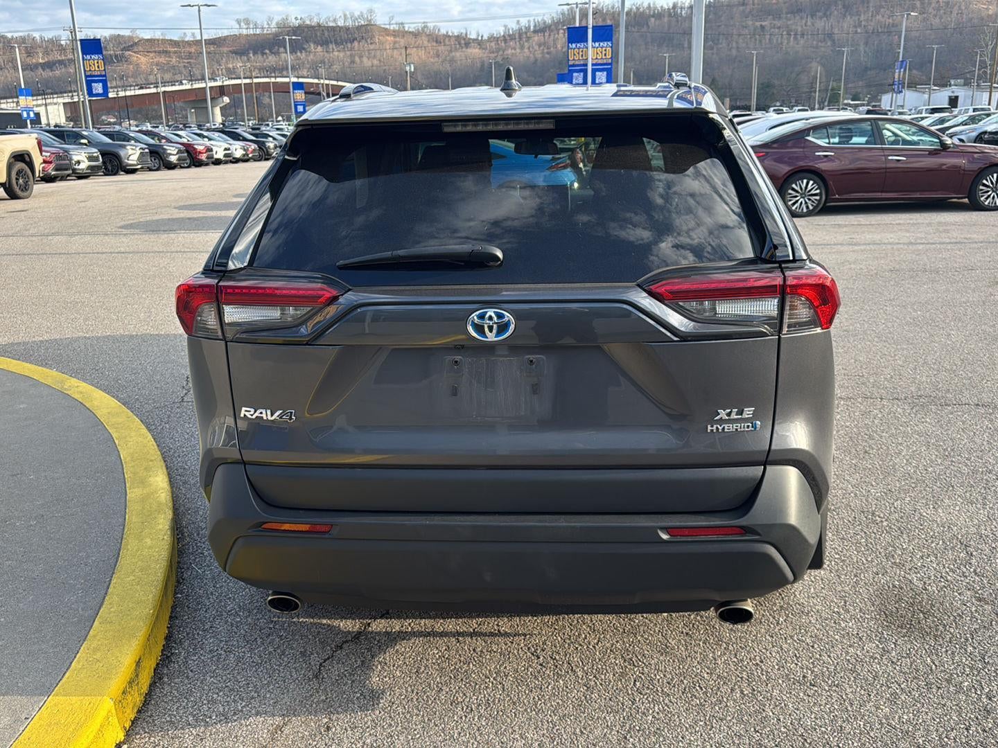 2023 Toyota RAV4 Hybrid XLE