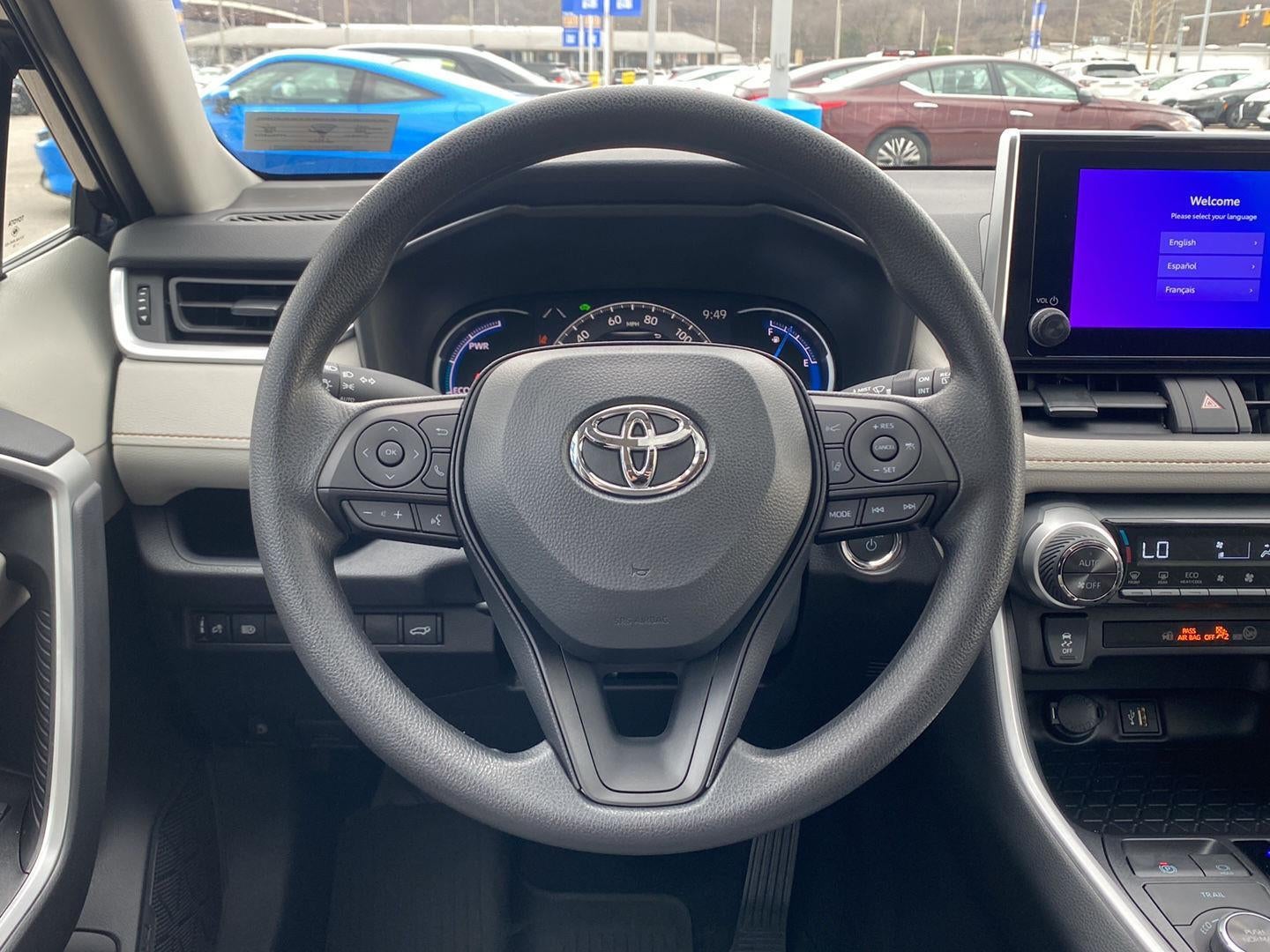 2025 Toyota RAV4 Hybrid XLE